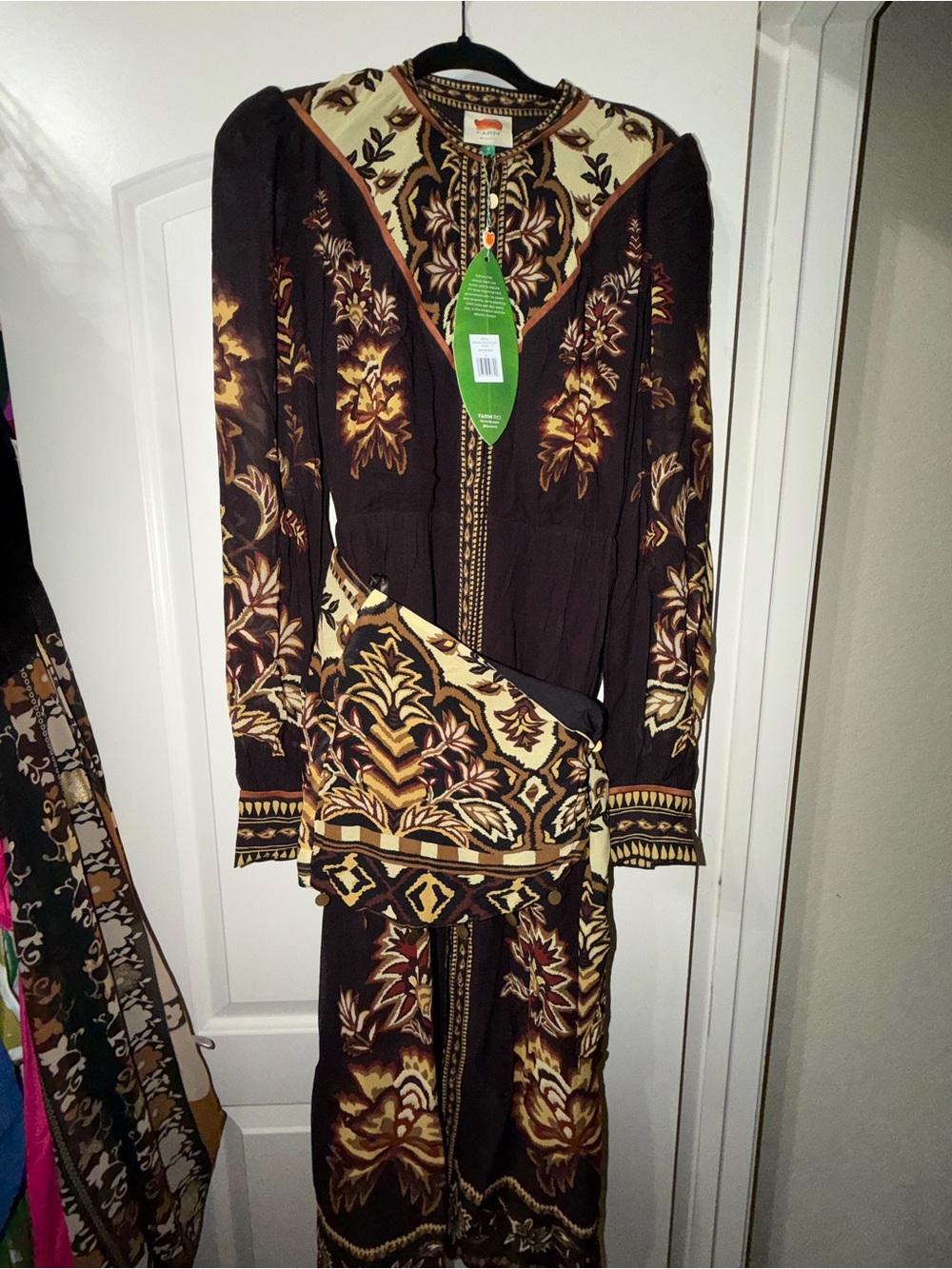 Floral Print Puff Sleeve Maxi Dress - Majestic Garden Black editor list/blog fav - Picture 2 of 12